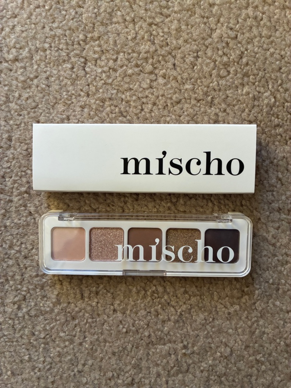 Mischo Beauty Mini Eye Shadow Palette 01